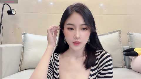 ruoling_19 @ stripchat on 20241117