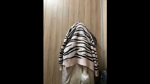 wet__bunny @ stripchat on 20241117