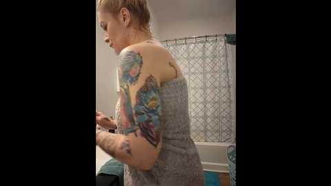 hollytattoo @ stripchat on 20241118