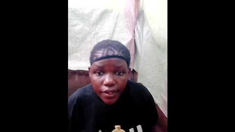 holygrail001 @ stripchat on 20241118