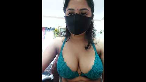 suvosri @ stripchat on 20241118