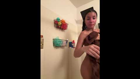 thatonelightskinn @ stripchat on 20241118