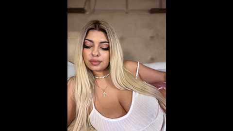 yaramoon_ @ stripchat on 20241118