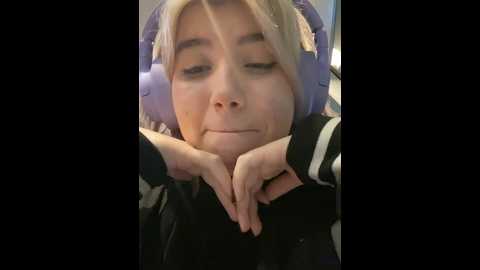 baby__naughty @ stripchat on 20241119