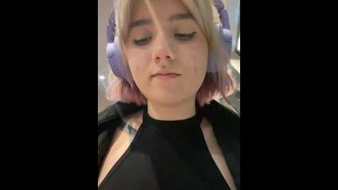 baby__naughty @ stripchat on 20241119