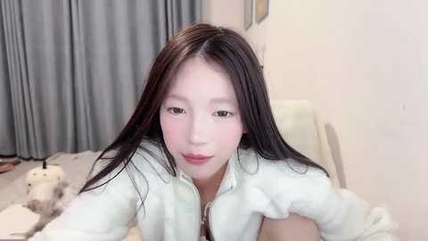 bella_175 @ stripchat on 20241119