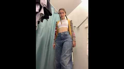 lia__love @ stripchat on 20241119