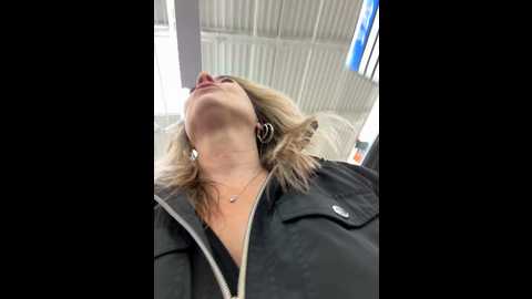 cherry_red_xo @ stripchat on 20241120