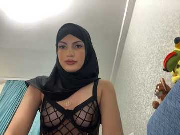 gumusguray @ stripchat on 20241120