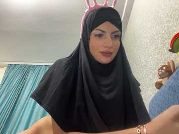 gumusguray @ stripchat on 20241120