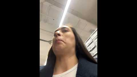 holly_play @ stripchat on 20241120