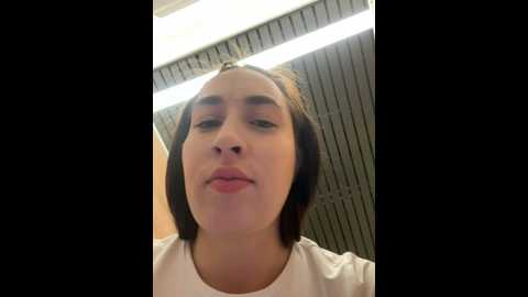 holly_play @ stripchat on 20241120