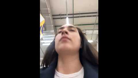 holly_play @ stripchat on 20241120