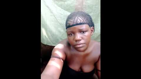 holygrail001 @ stripchat on 20241120