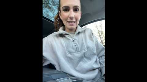 lola_tentatiion @ stripchat on 20241120