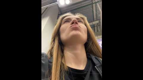 valenciashock @ stripchat on 20241120