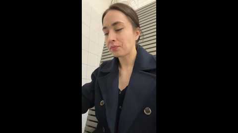 holly_play @ stripchat on 20241121