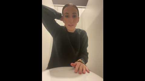 lola_tentatiion @ stripchat on 20241121