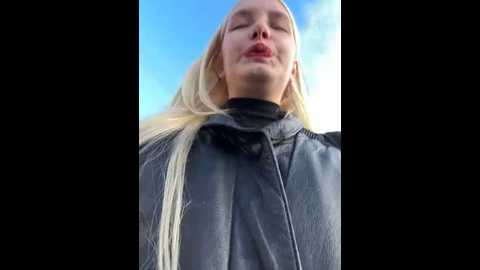 milkyy_wway @ stripchat on 20241121
