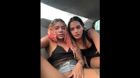 naughty_friends_ @ stripchat on 20241121
