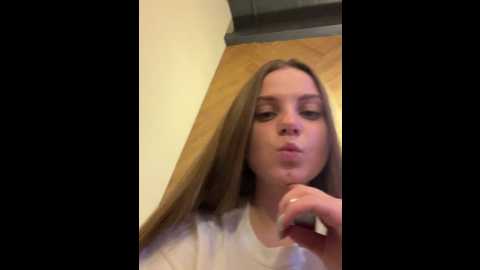 junemarsh @ stripchat on 20241122