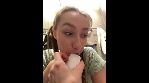 lia__love @ stripchat on 20241122