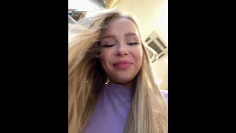 mur_girl @ stripchat on 20241122