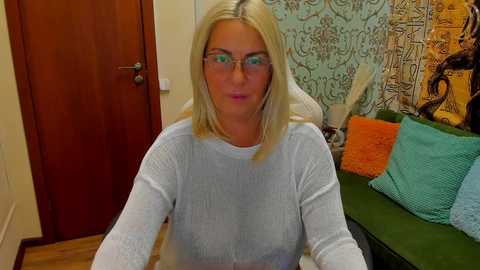 scarlett_mai @ stripchat on 20241122