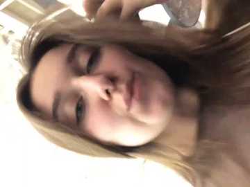 unamiumiu @ stripchat on 20241122