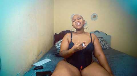 goldenpussyxoxo @ stripchat on 20241123