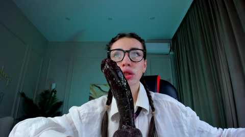 kriss_babe @ stripchat on 20241123