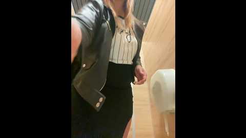 sweet___emily @ stripchat on 20241124