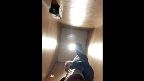 valenciashock @ stripchat on 20241124