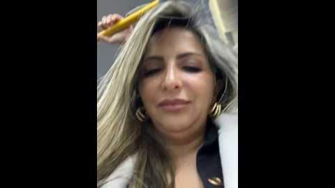 _abril_office1 @ stripchat on 20241125