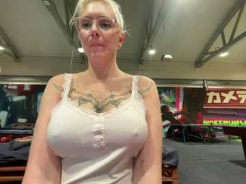 didi_diamond @ stripchat on 20241125