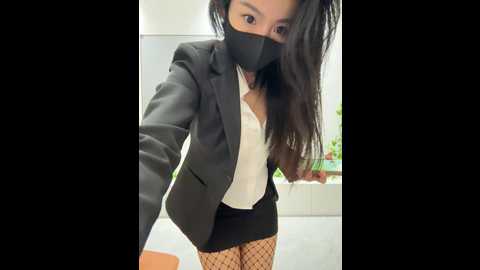 feifei_babe @ stripchat on 20241125