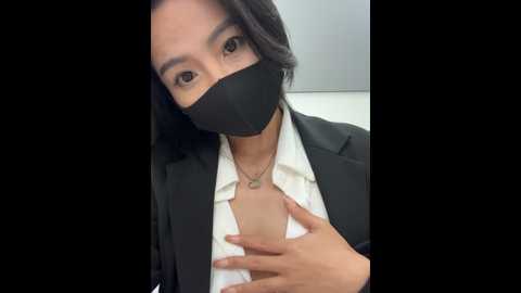 feifei_babe @ stripchat on 20241125