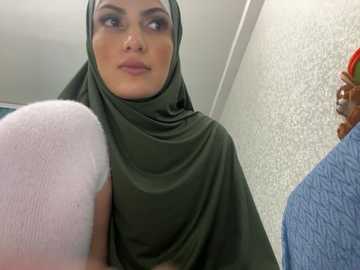 gumusguray @ stripchat on 20241125