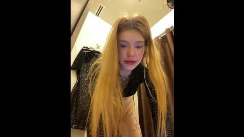 honey___hot @ stripchat on 20241125