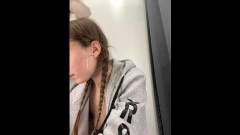 lia__love @ stripchat on 20241125