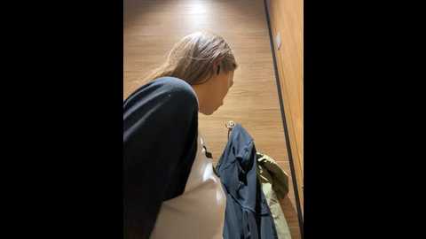 valenciashock @ stripchat on 20241125