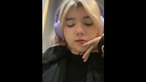 baby__naughty @ stripchat on 20241126