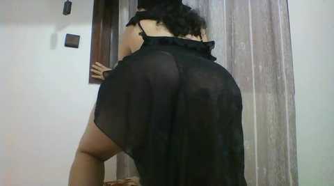 laraaaa