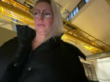 didi_diamond @ stripchat on 20241127