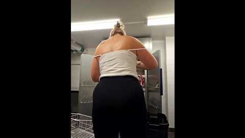 nastymilf_ @ stripchat on 20241127