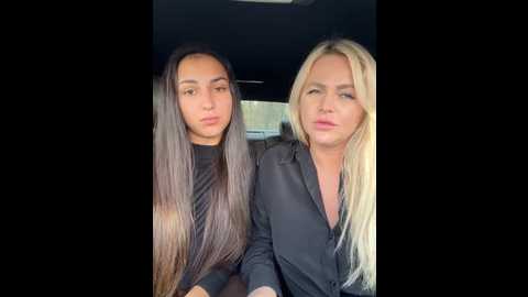 keep_us_wild @ stripchat on 20241128