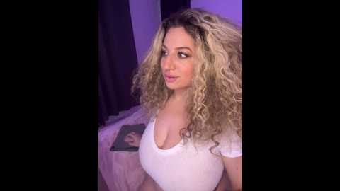 miamellycious @ stripchat on 20241128