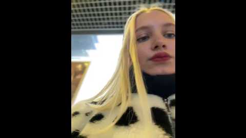 milkyy_wway @ stripchat on 20241128