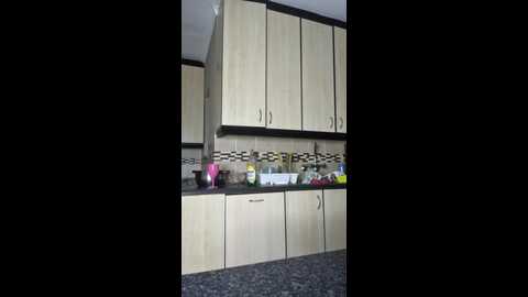 bustygoddess32 @ stripchat on 20241129