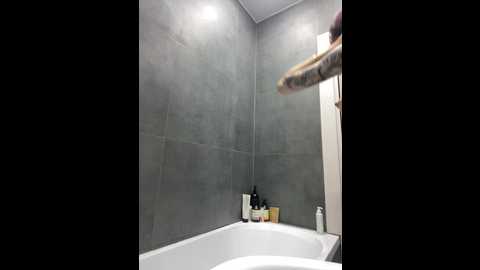 lily__belle @ stripchat on 20241129